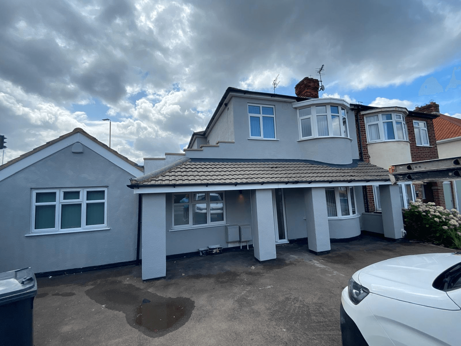 Exterior repaint by Midlands Decorating
